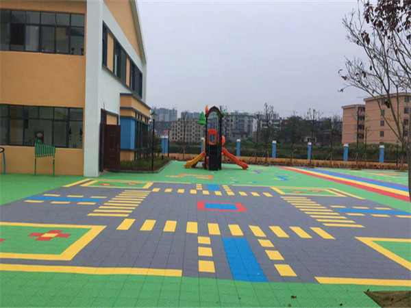 懸浮地板為什么在公共場合應用最適宜 懸浮地板為什么在公共場合應用最適宜